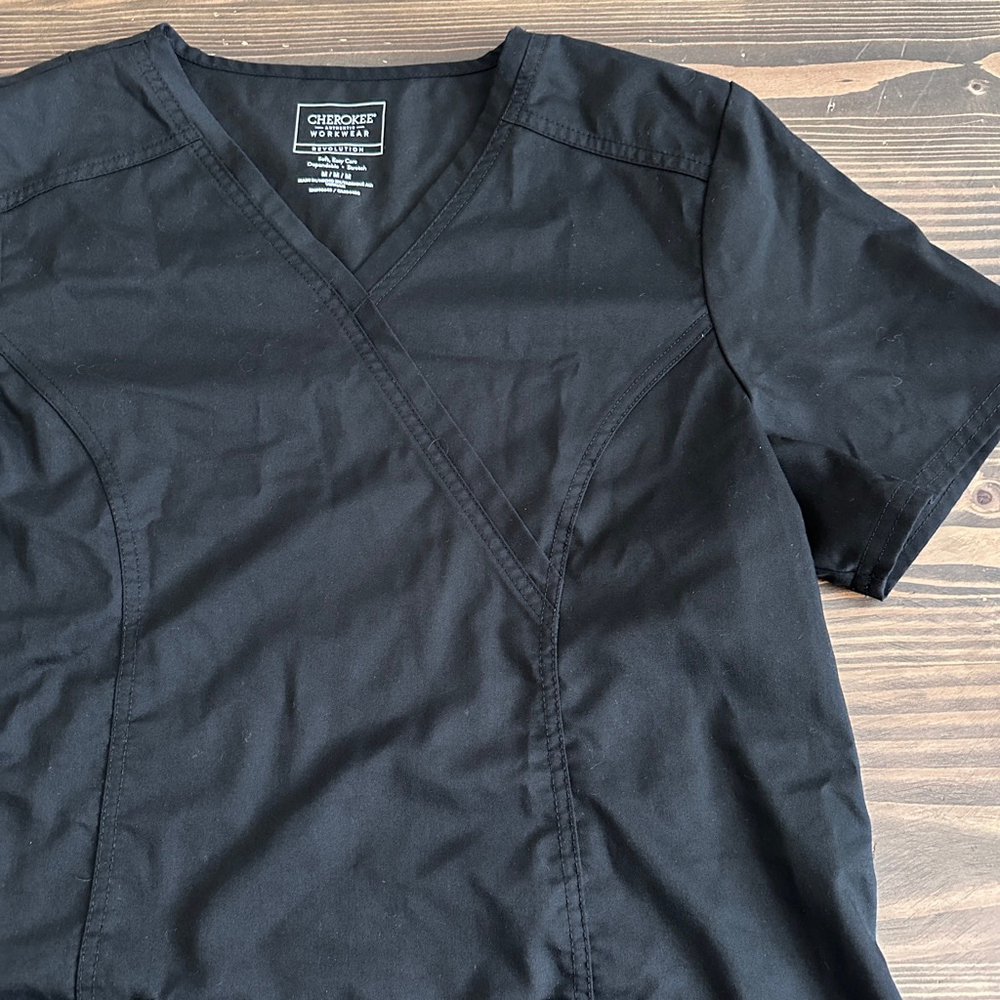 Cherokee Revolution Scrub Top Womens M Black V Neck Stretch Nurse Uniform